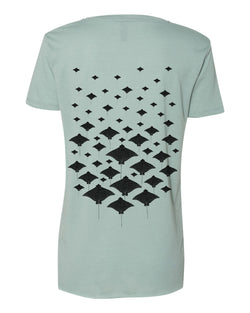 Eagle Rising Island Scoop Neck